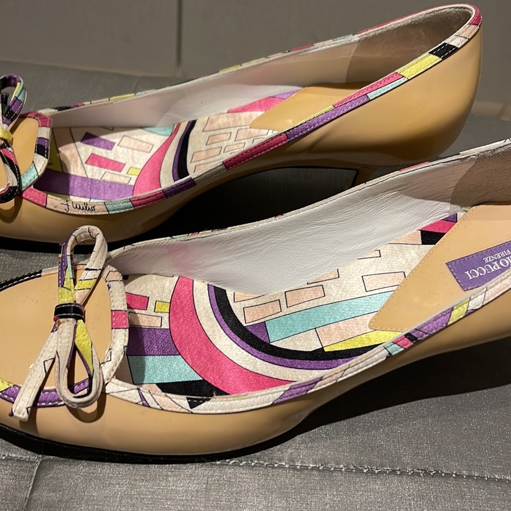 Emilio Pucci kitten heels - Picture 3 of 7